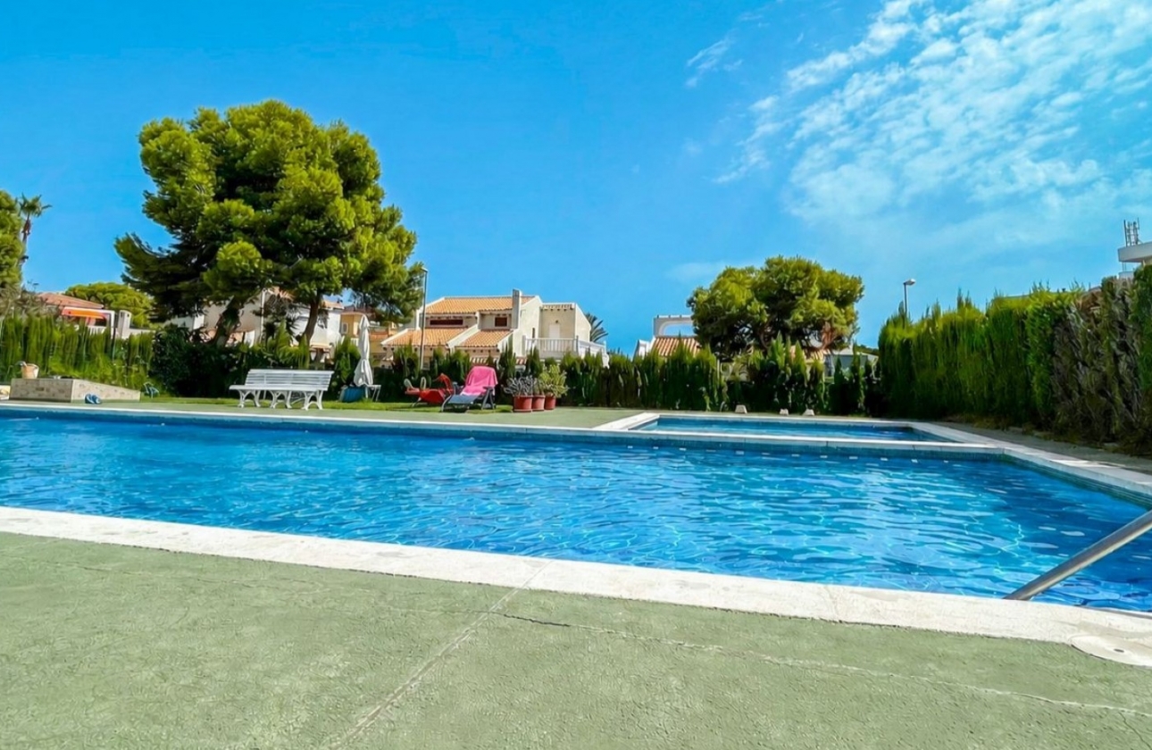 Wiederverkauf - Wohnung - Orihuela Costa - Cabo Roig
