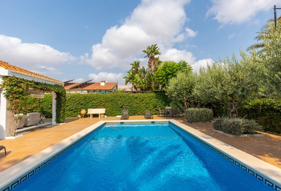 Resale - Villa - Torrevieja - Playa Los Locos