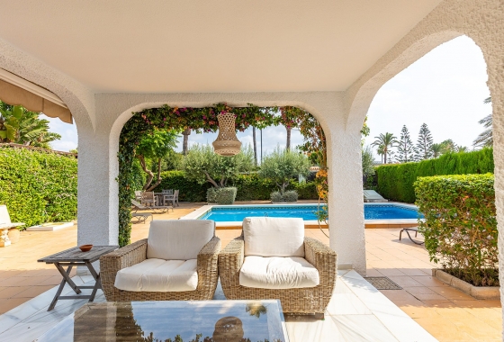 Resale - Villa - Torrevieja - Playa Los Locos