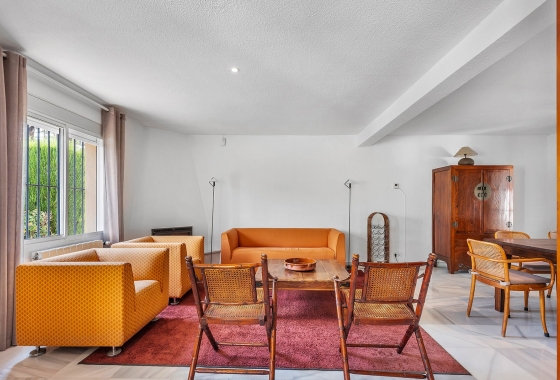 Resale - Villa - Torrevieja - Playa Los Locos