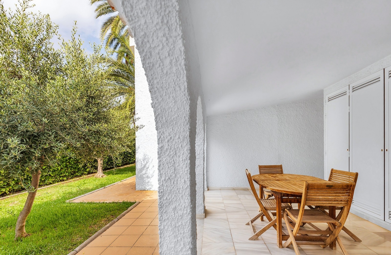 Resale - Villa - Torrevieja - Playa Los Locos