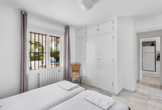 Resale - Villa - Torrevieja - Playa Los Locos