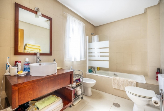 Resale - Villa - La Torre Golf Resort