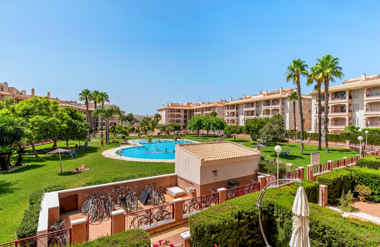 Herverkoop - Appartement / flat - Orihuela Costa - Playa Flamenca