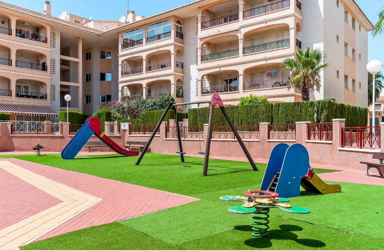 Herverkoop - Appartement / flat - Orihuela Costa - Playa Flamenca