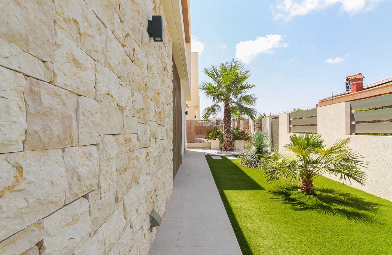 Resale - Villa - Orihuela Costa - Lomas De Cabo Roig