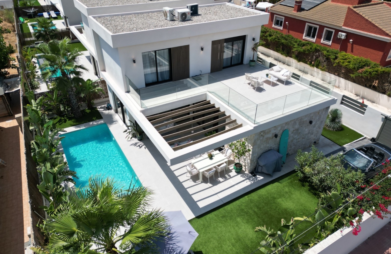 Resale - Villa - Orihuela Costa - Lomas De Cabo Roig