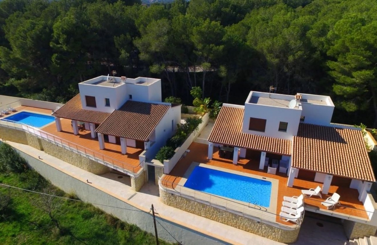Resale - Villa - Moraira - Pinar de Advocat-Cometa