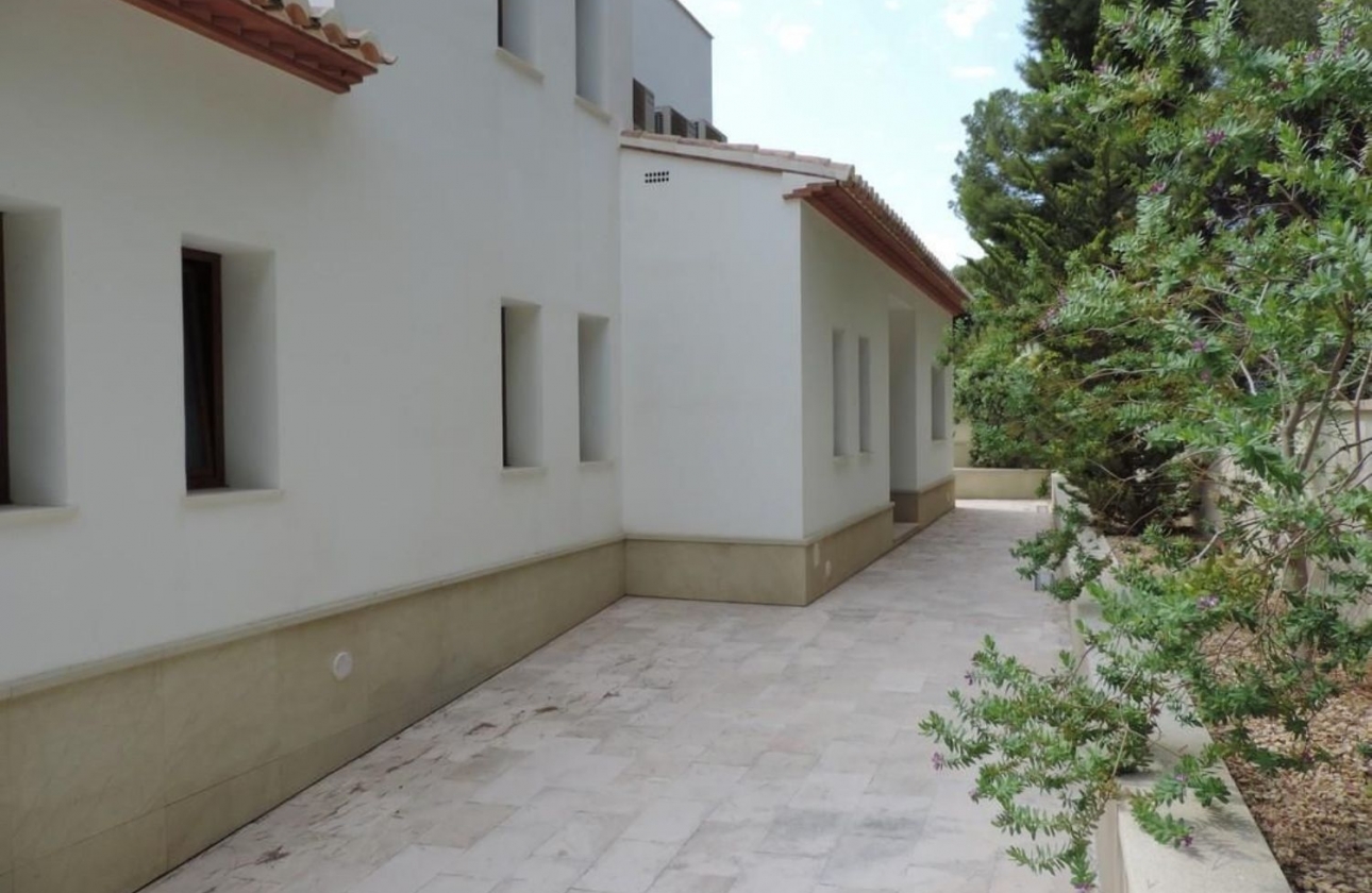 Resale - Villa - Moraira - Pinar de Advocat-Cometa