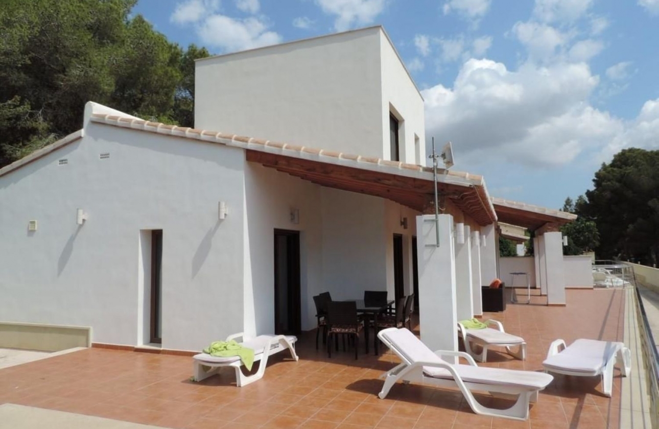 Resale - Villa - Moraira - Pinar de Advocat-Cometa