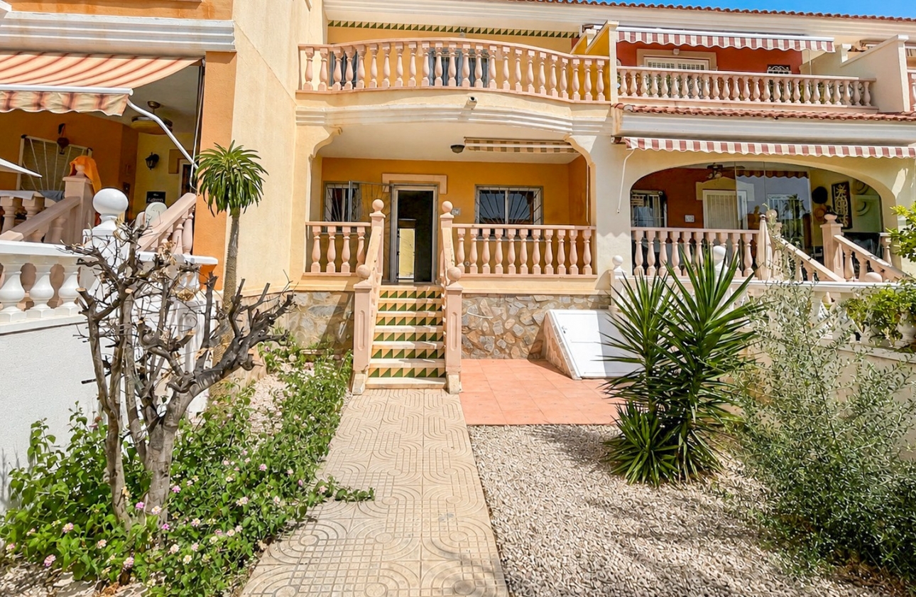 Resale - House - Ciudad Quesada - Doña Pepa