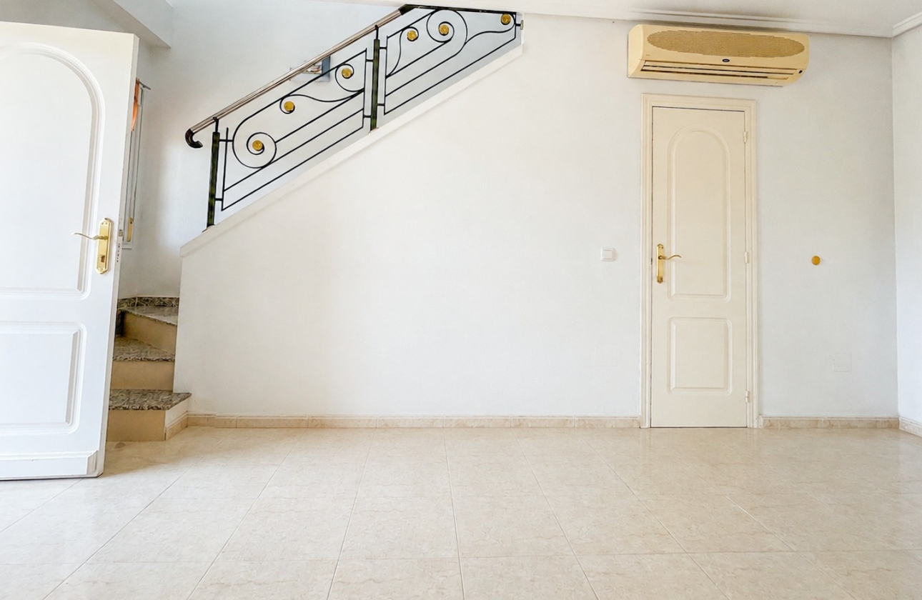 Resale - House - Ciudad Quesada - Doña Pepa