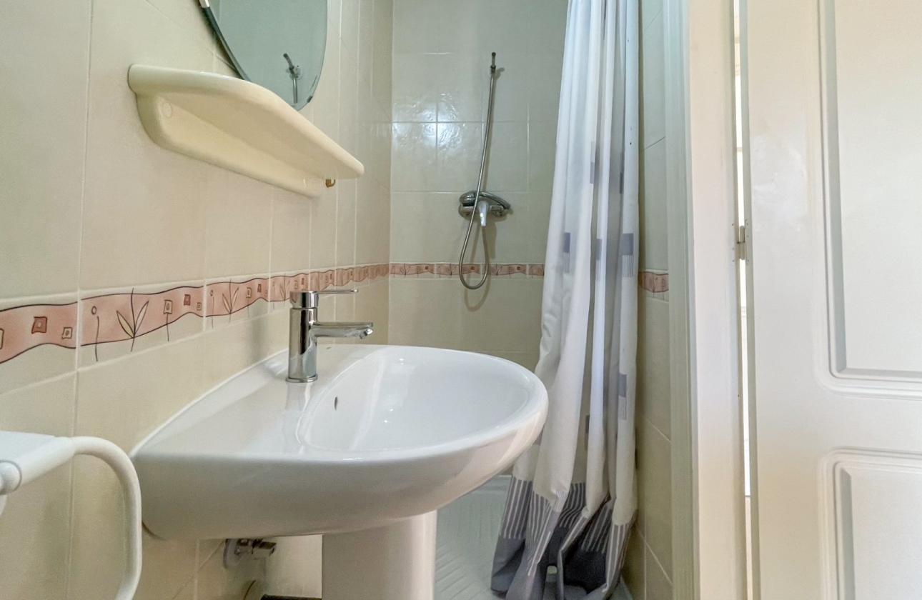 Resale - House - Ciudad Quesada - Doña Pepa