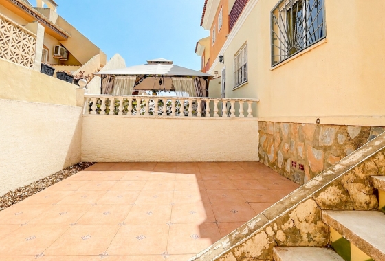 Resale - House - Ciudad Quesada - Doña Pepa