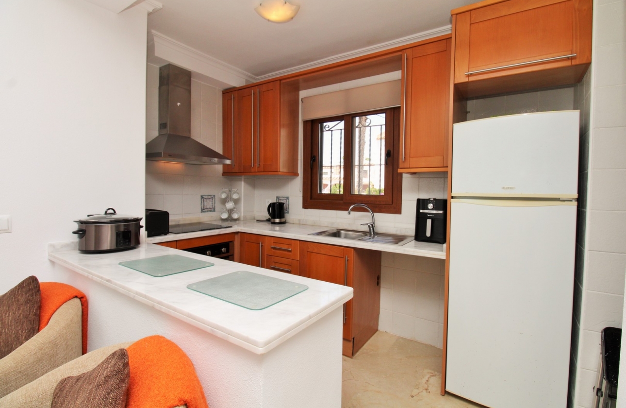 Resale - Apartment / flat - Villamartin - Pau 8