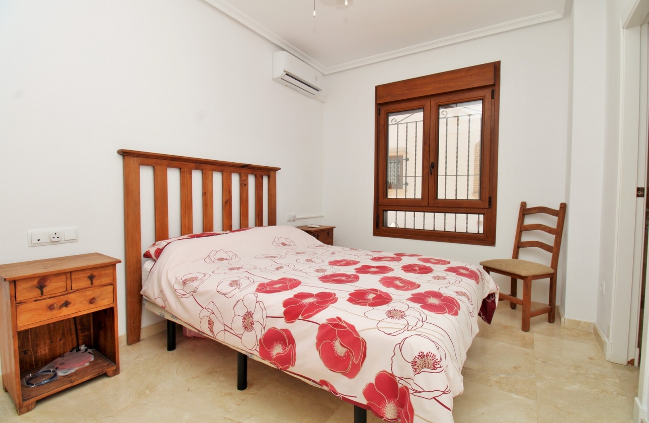 Resale - Apartment / flat - Villamartin - Pau 8