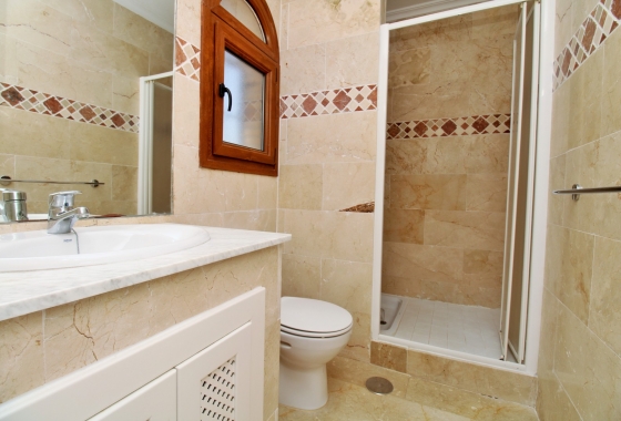 Resale - Apartment / flat - Villamartin - Pau 8