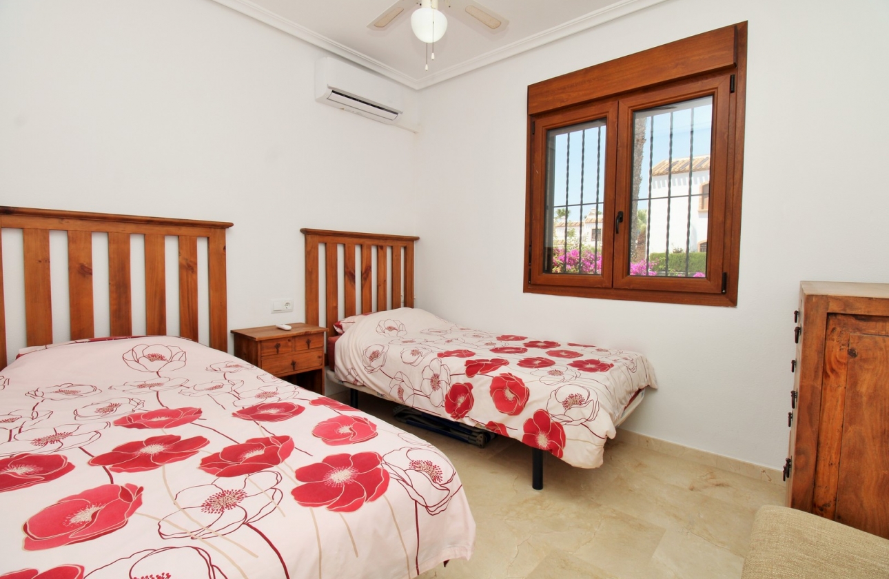 Resale - Apartment / flat - Villamartin - Pau 8