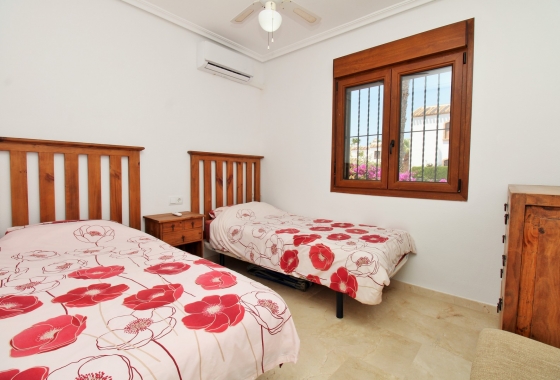 Resale - Apartment / flat - Villamartin - Pau 8