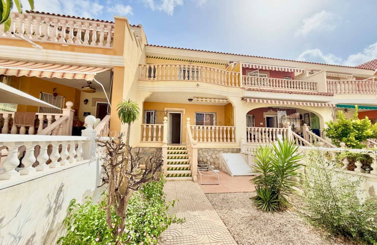 Resale - House - Ciudad Quesada - Doña Pepa