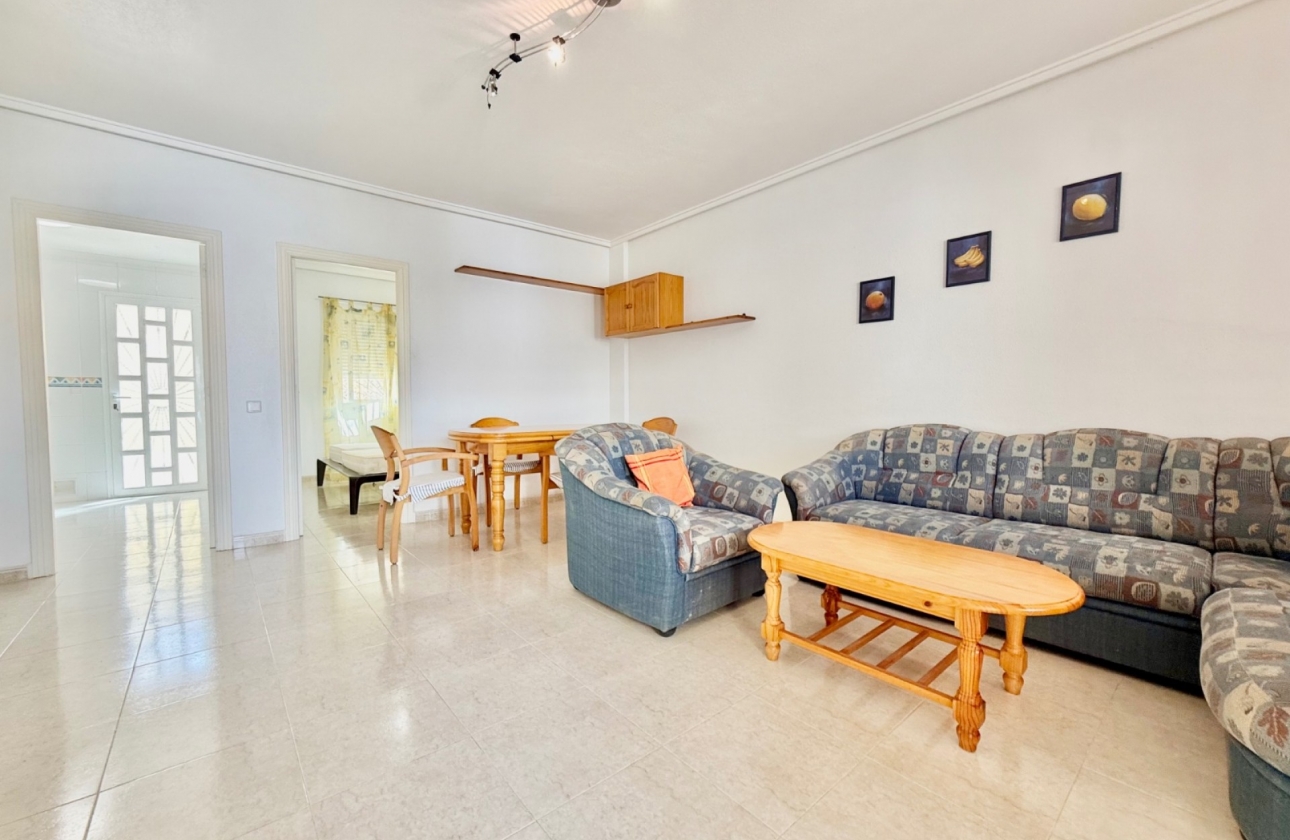 Resale - House - Ciudad Quesada - Doña Pepa