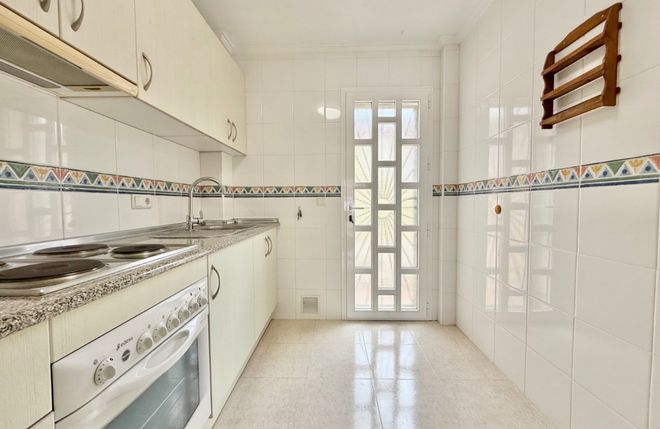 Resale - House - Ciudad Quesada - Doña Pepa