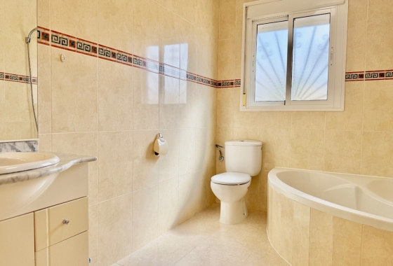 Resale - House - Ciudad Quesada - Doña Pepa