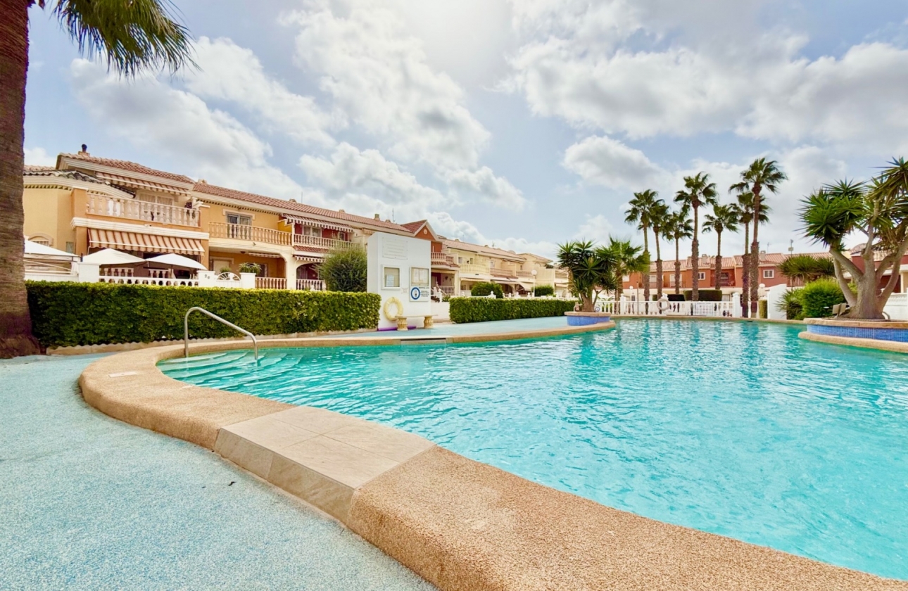 Resale - House - Ciudad Quesada - Doña Pepa