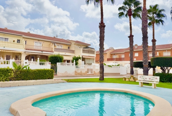 Resale - House - Ciudad Quesada - Doña Pepa