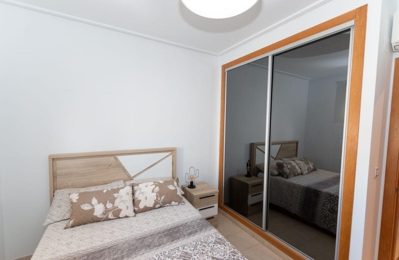 Herverkoop - Appartement / flat - Orihuela Costa - Los Dolses
