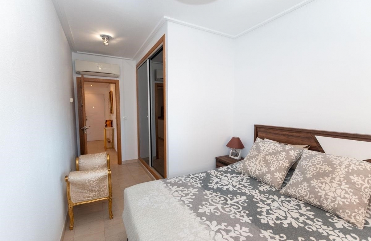 Herverkoop - Appartement / flat - Orihuela Costa - Los Dolses