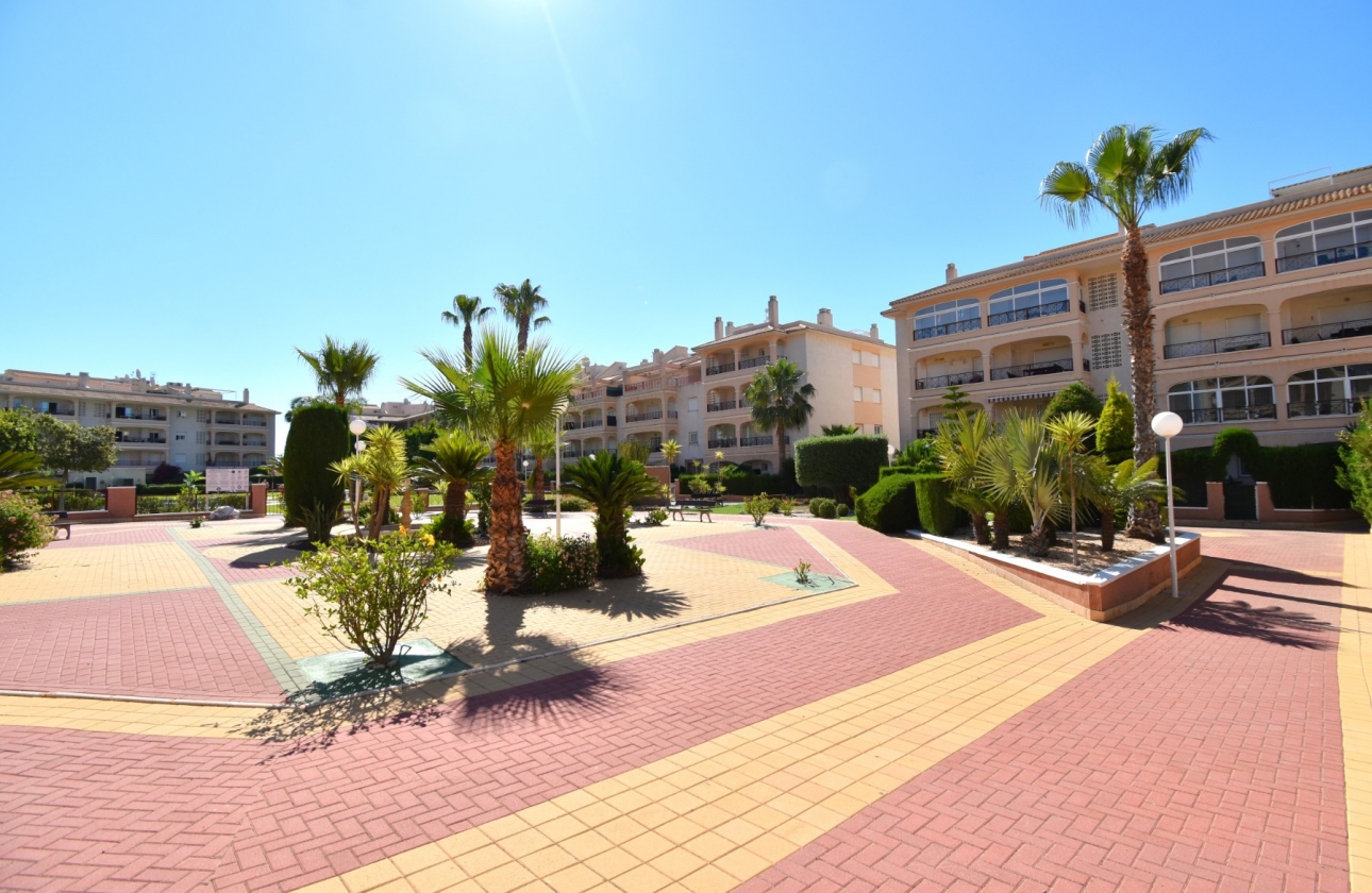 Herverkoop - Appartement / flat - Orihuela Costa - Playa Flamenca