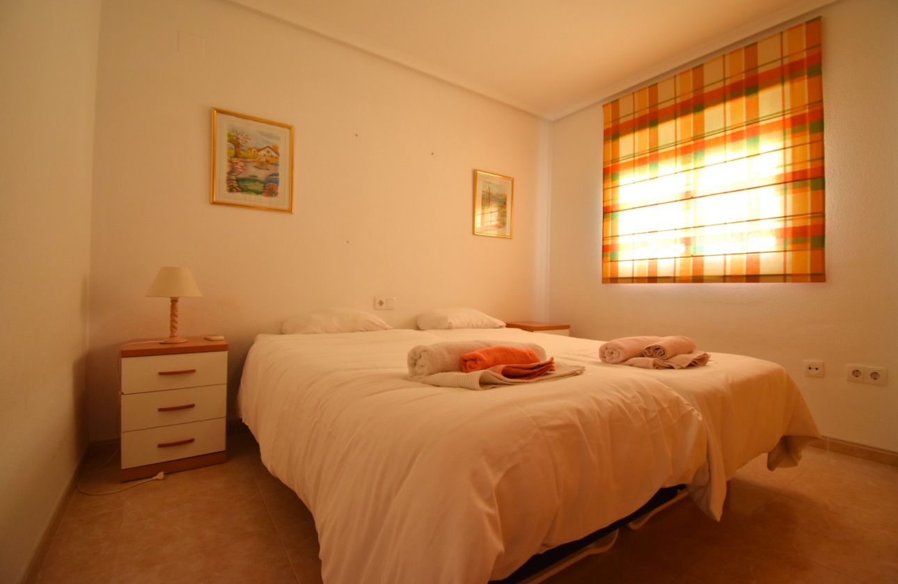 Herverkoop - Appartement / flat - Orihuela Costa - Playa Flamenca