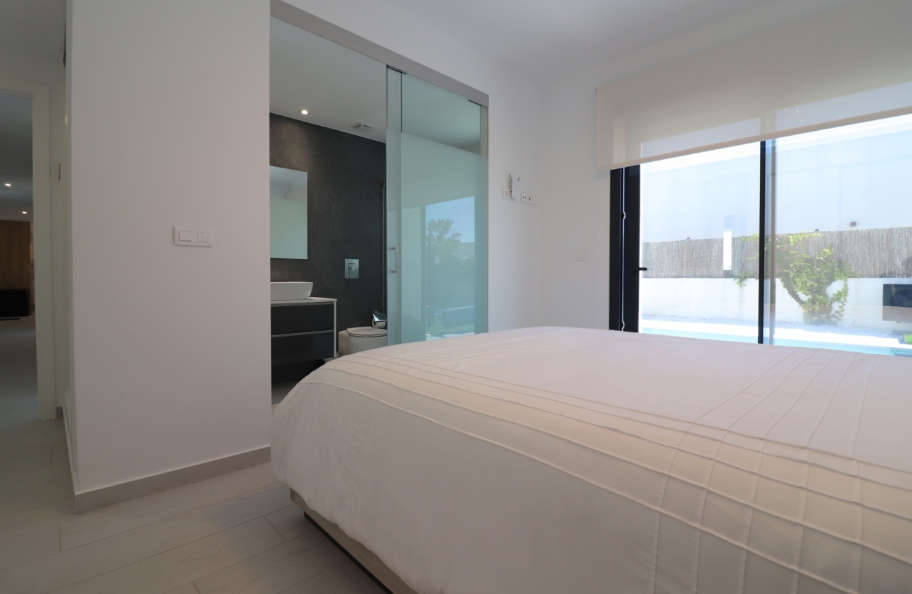 Wiederverkauf - Villa - Algorfa - La finca Golf