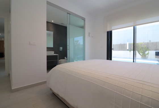 Wiederverkauf - Villa - Algorfa - La finca Golf