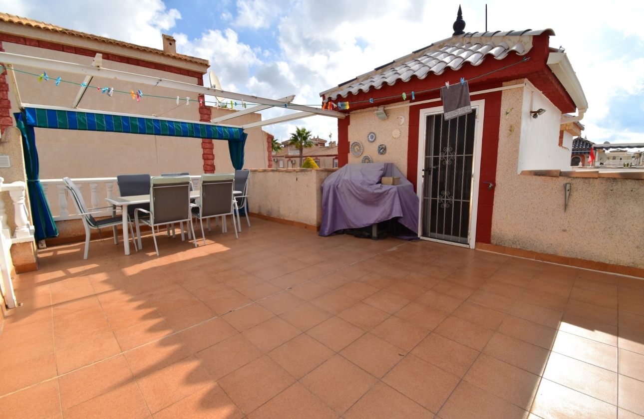 Resale - Villa - Orihuela Costa - Playa Flamenca