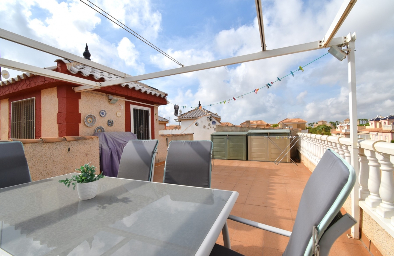 Resale - Villa - Orihuela Costa - Playa Flamenca