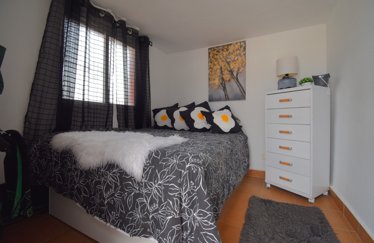 Resale - Villa - Orihuela Costa - Playa Flamenca