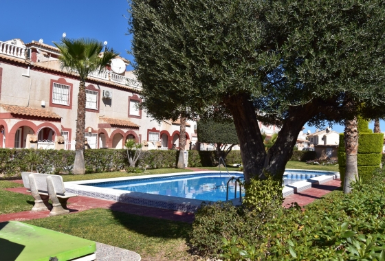 Resale - Villa - Orihuela Costa - Playa Flamenca
