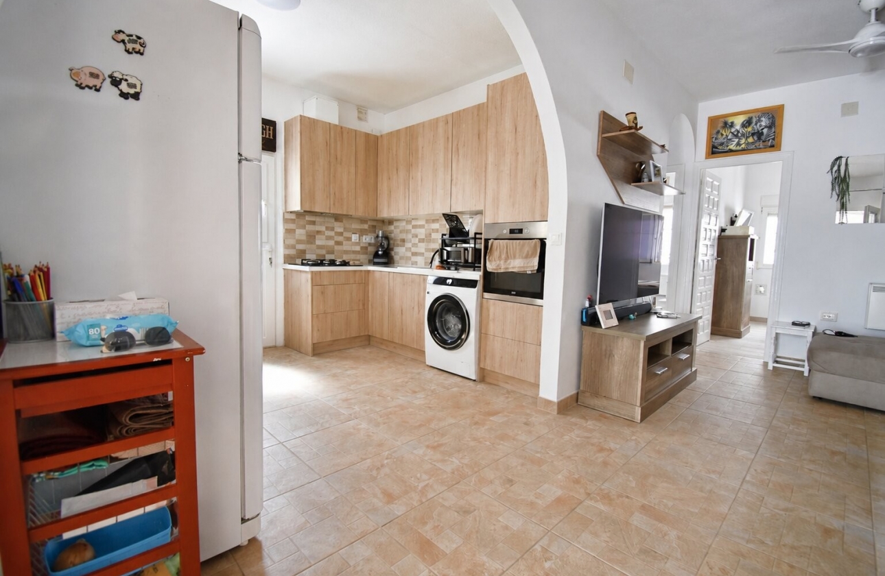 Resale - House - Orihuela Costa - Villamartín