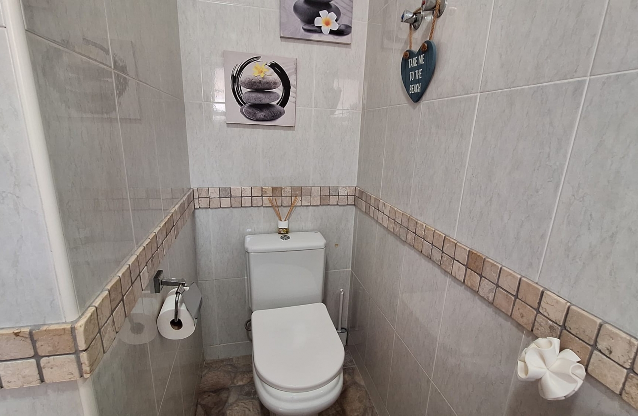 Resale - House - Orihuela Costa - Villamartín