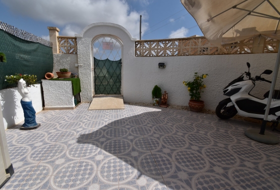 Resale - House - Orihuela Costa - Villamartín