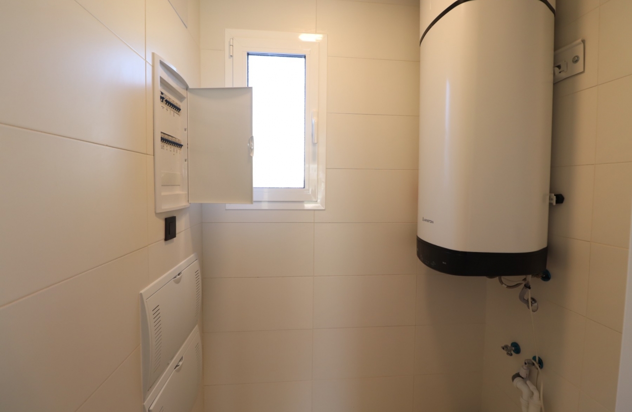 Resale - Apartment / flat - Guardamar del Segura - El Raso