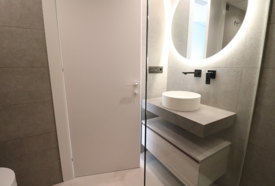 Resale - Apartment / flat - Guardamar del Segura - El Raso