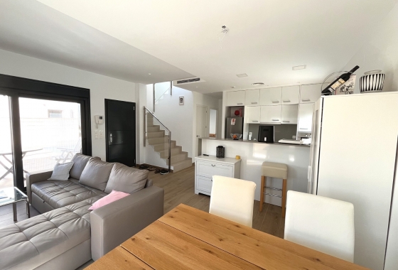 Resale - Villa - Ciudad Quesada - Pueblo Bravo