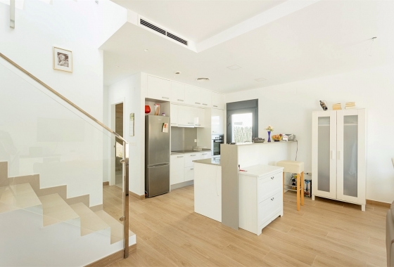 Resale - Villa - Ciudad Quesada - Pueblo Bravo