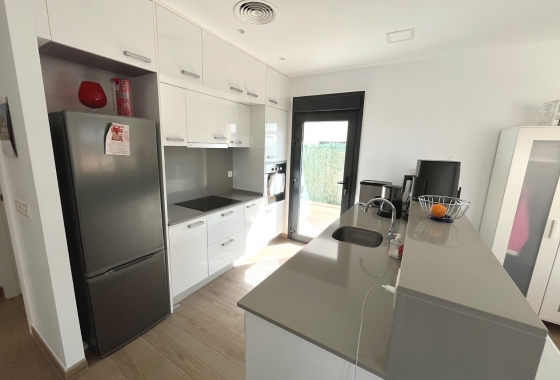 Resale - Villa - Ciudad Quesada - Pueblo Bravo