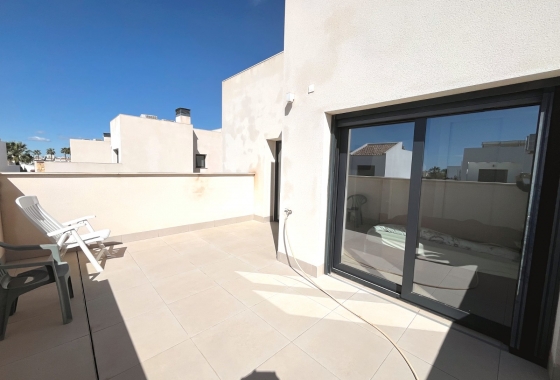 Resale - Villa - Ciudad Quesada - Pueblo Bravo