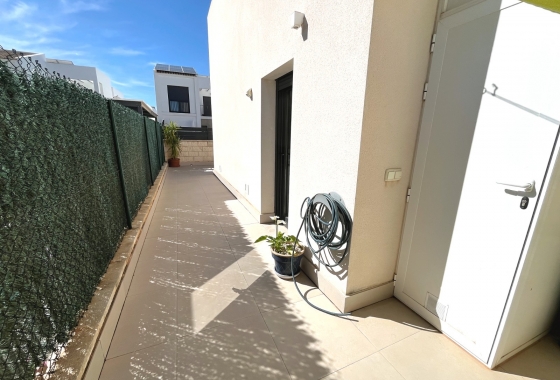 Resale - Villa - Ciudad Quesada - Pueblo Bravo