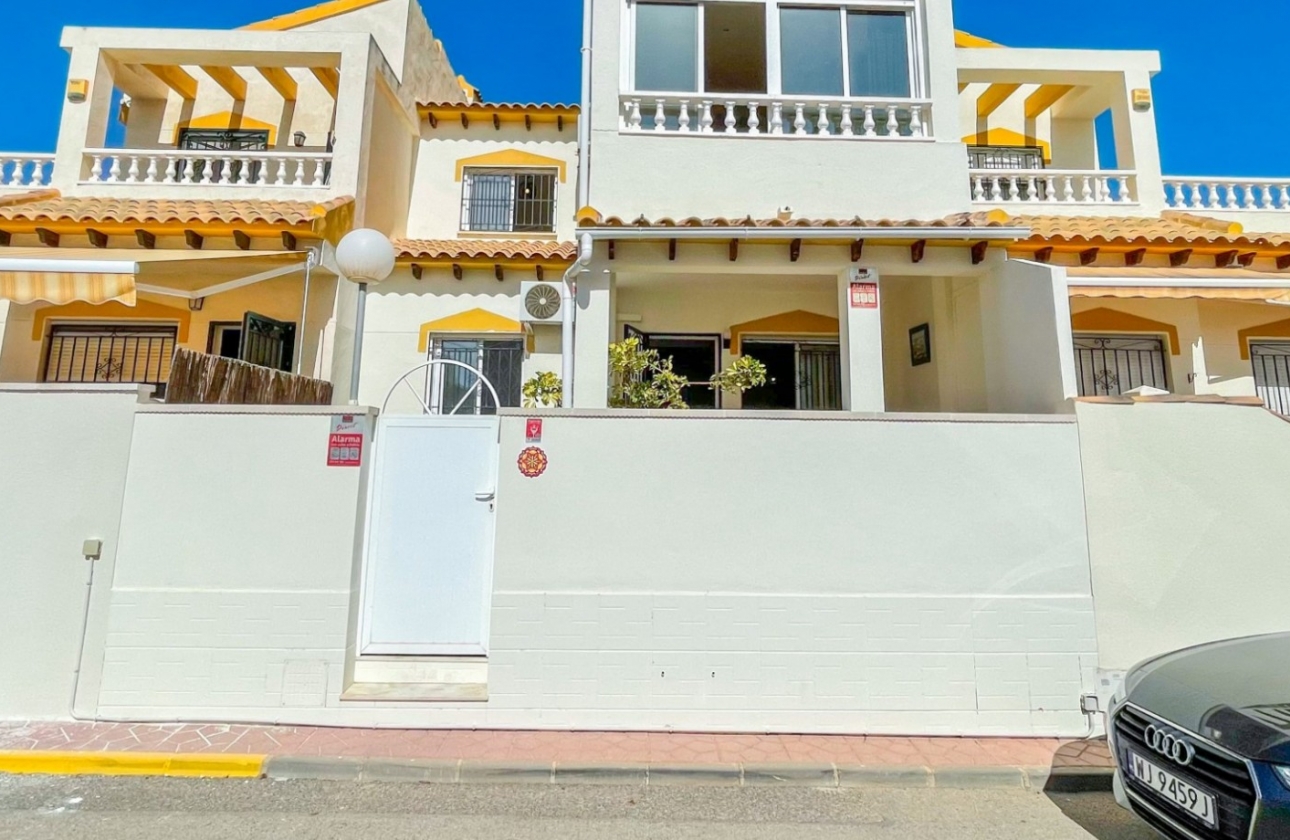 Resale - House - Orihuela Costa - Los Altos *
